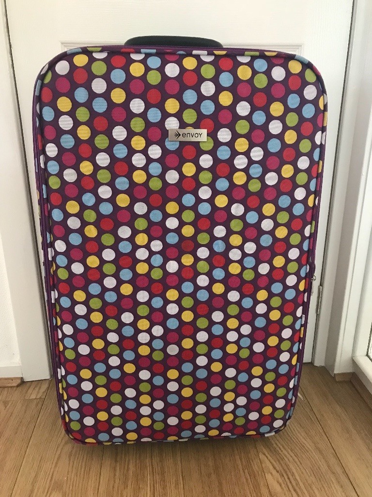 it spotty suitcase